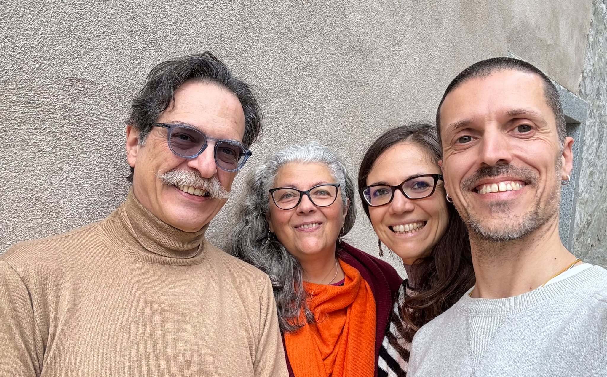 Dr. A. Morandi e Carmen Tosto, insieme a Stefano Botti e Monica Rucci di Ayurvedic Point Torino 